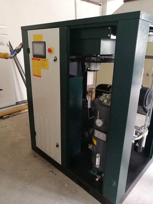 165042572.jpg 002.jpg